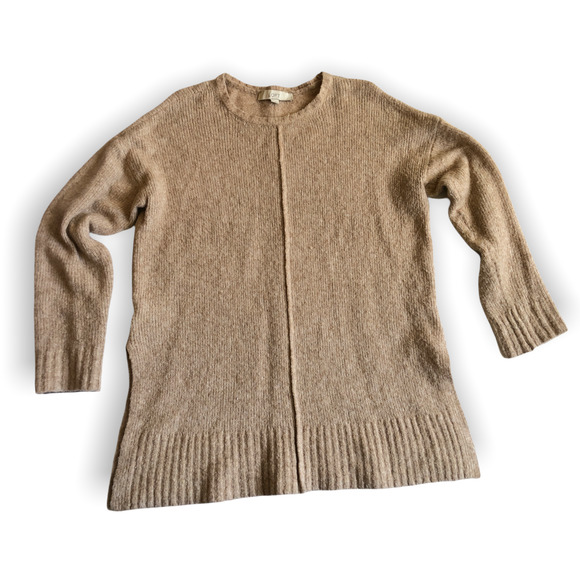 LOFT Sweaters - LOFT Crewneck Pullover Sweater Tan Knit Size Medium Split Hem Cozy Wool Blend